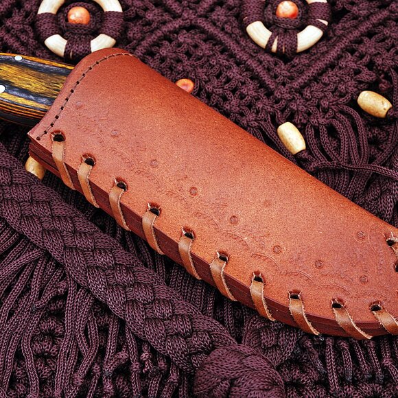 Handmade Wood Knife Damascus Twisted Pattern with Rose and Pikka Wood Handle NEW - Picture 4 of 4